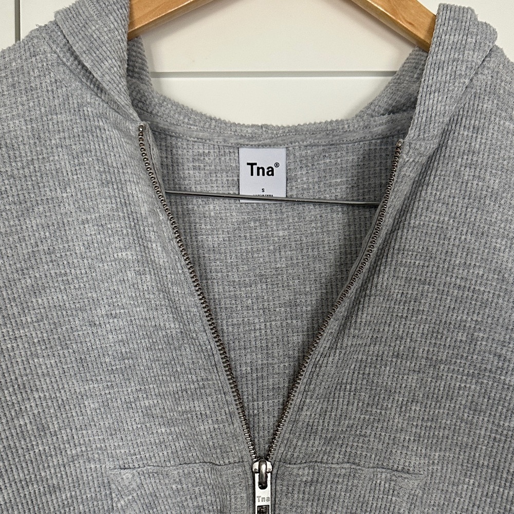 TNA Light Waffle Knit Gray Zip-Up - Small